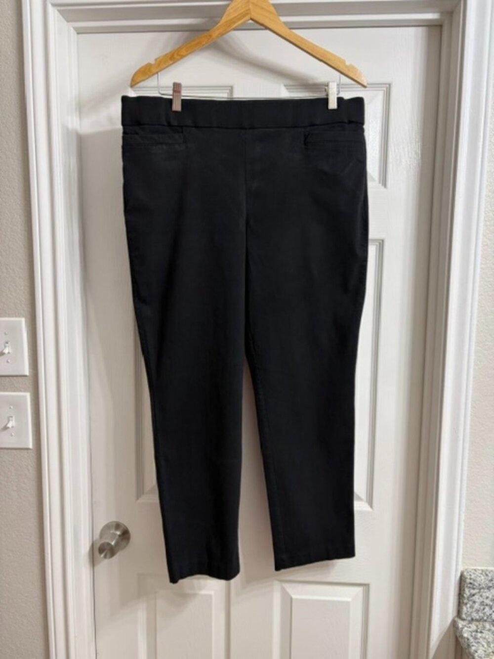 Kim Rogers Brand Women's Black Pants, Size 18S